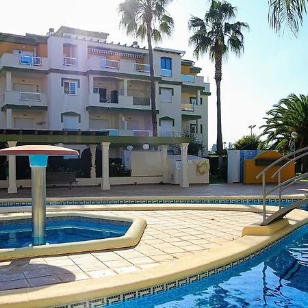 Apartment Fantastic 2-bed Close To The Sandy Beach *