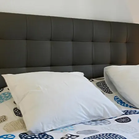 Fantastic 2-bed Close To The Sandy Beach *