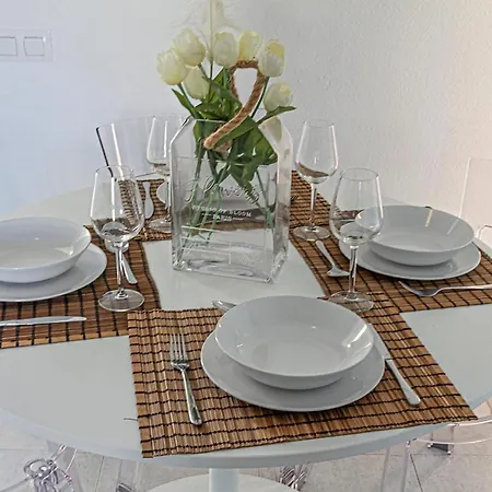 Fantastic 2-bed Close To The Sandy Beach * Denia